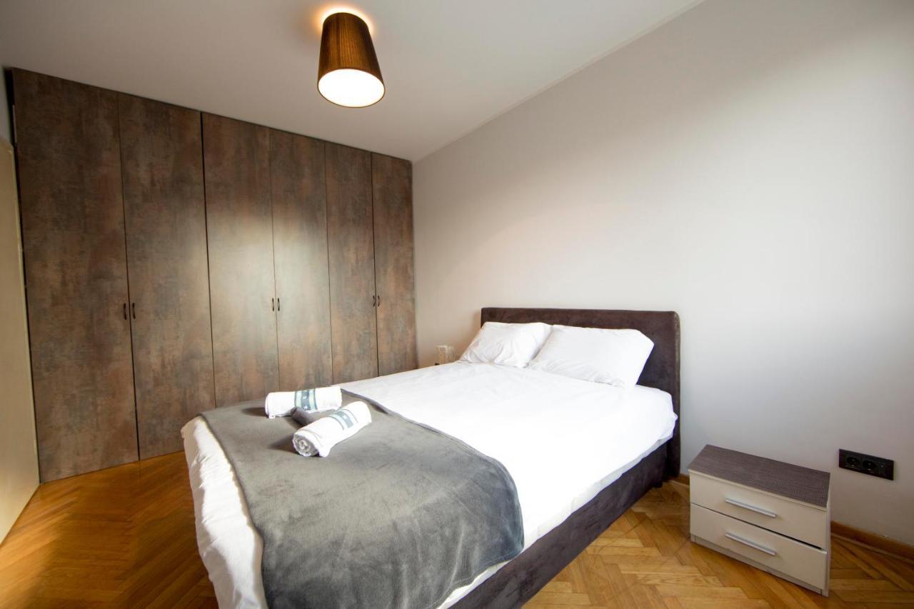 Ahoy Belgrade Luxury Apartment Buitenkant foto
