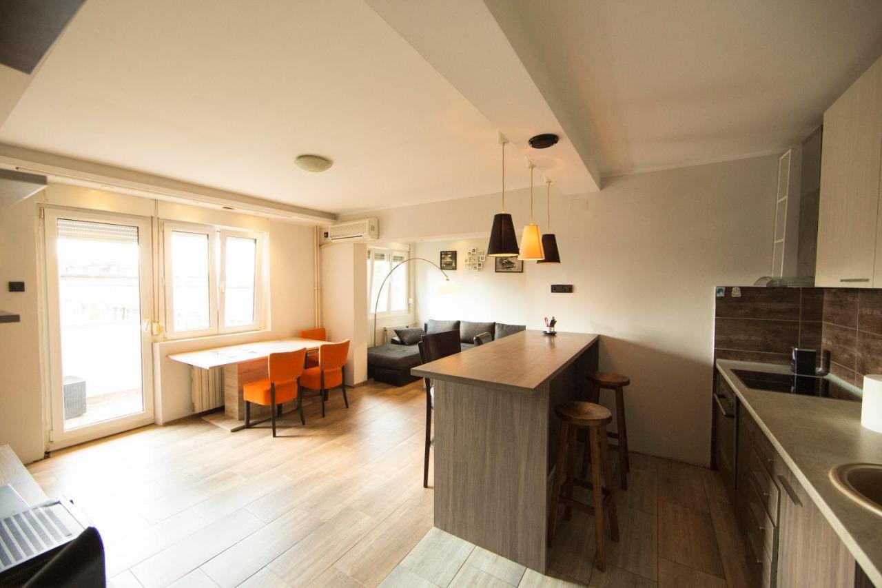 Ahoy Belgrade Luxury Apartment Buitenkant foto